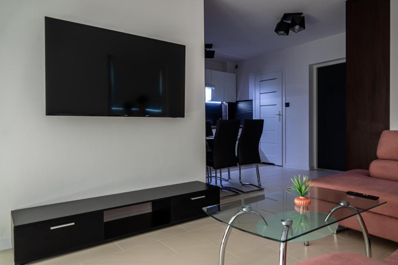 Apartmán Apartament Przy Parku Z Duzym Tarasem ,Prywatny Parking Svinoústí Exteriér fotografie