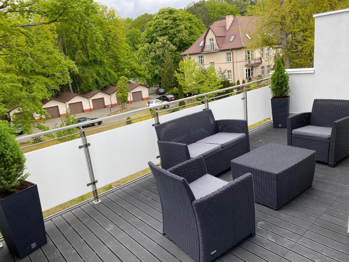 Apartmán Apartament Przy Parku Z Duzym Tarasem ,Prywatny Parking Svinoústí Exteriér fotografie